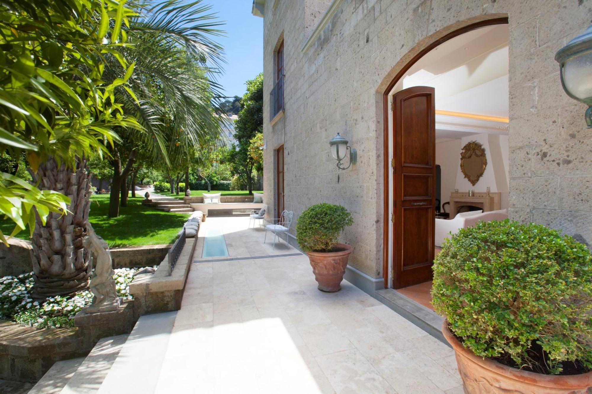 Amore Rentals - Villa Ebe Sorrento Buitenkant foto