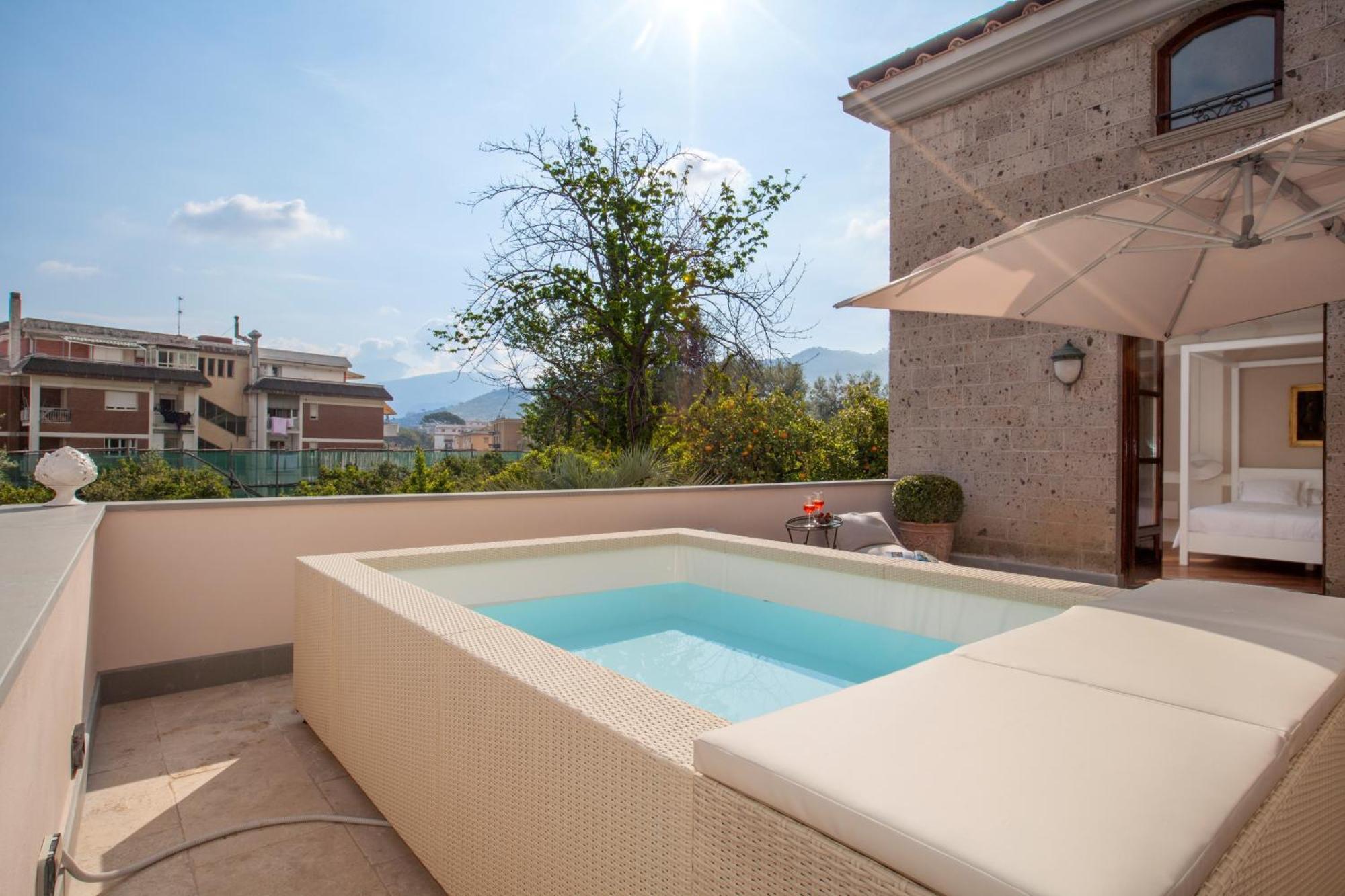 Amore Rentals - Villa Ebe Sorrento Buitenkant foto